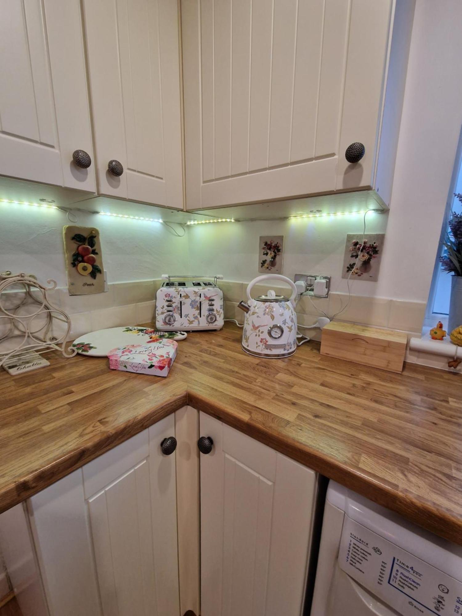 Town Cottage Ground Floor Appartment Bridgend  Luaran gambar